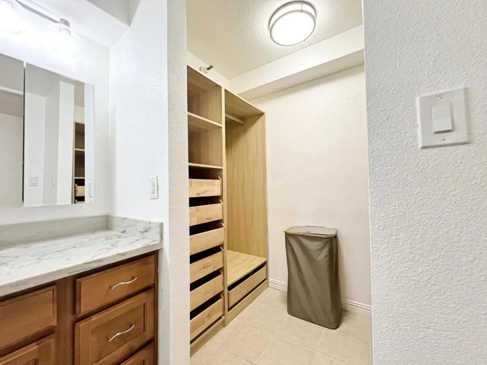 8133 Shelter Creek Lane San Bruno, CA 94066