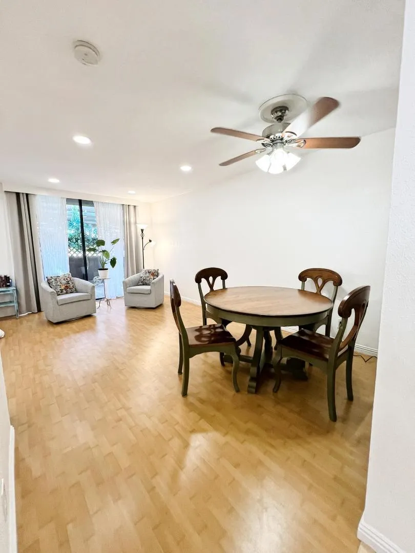 8133 Shelter Creek Lane San Bruno, CA 94066