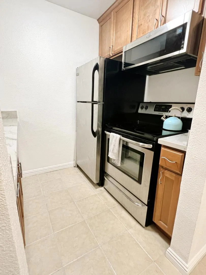 8133 Shelter Creek Lane San Bruno, CA 94066