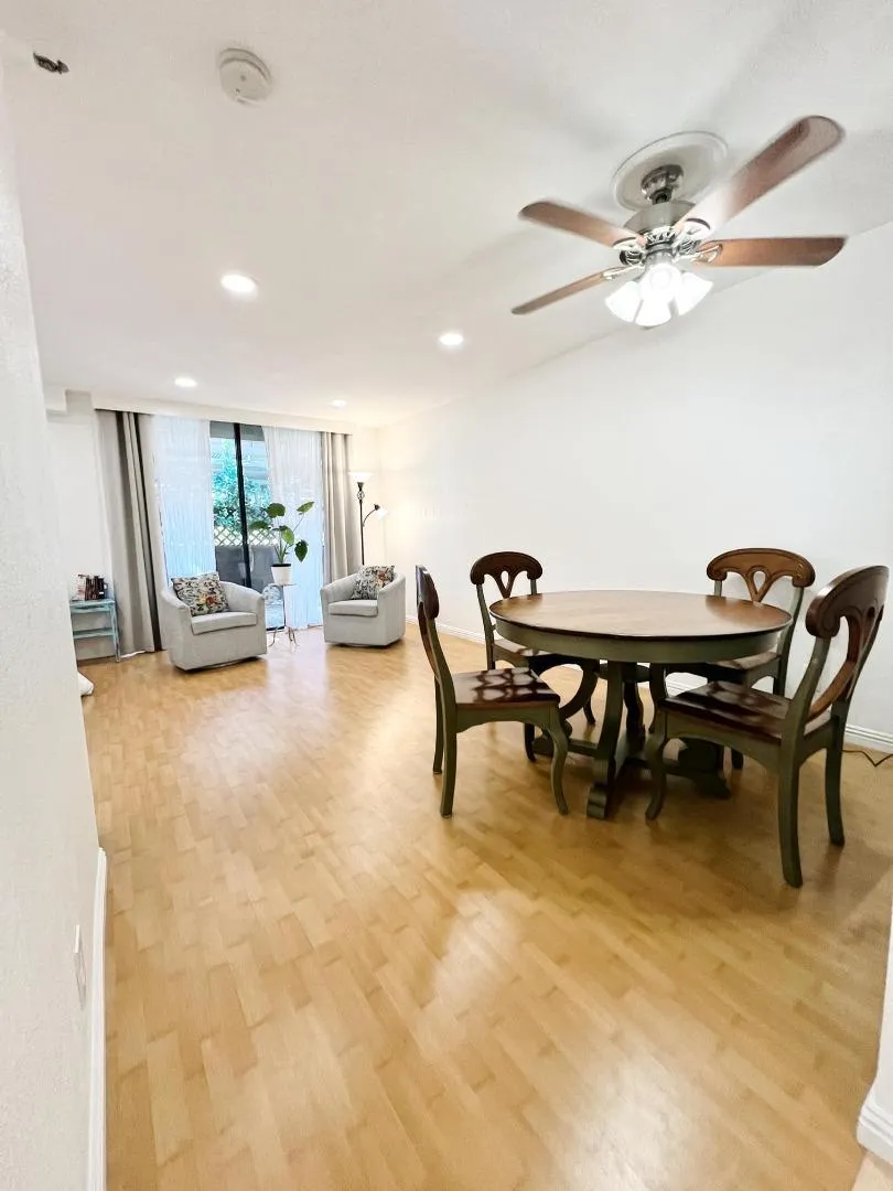 8133 Shelter Creek Lane San Bruno, CA 94066