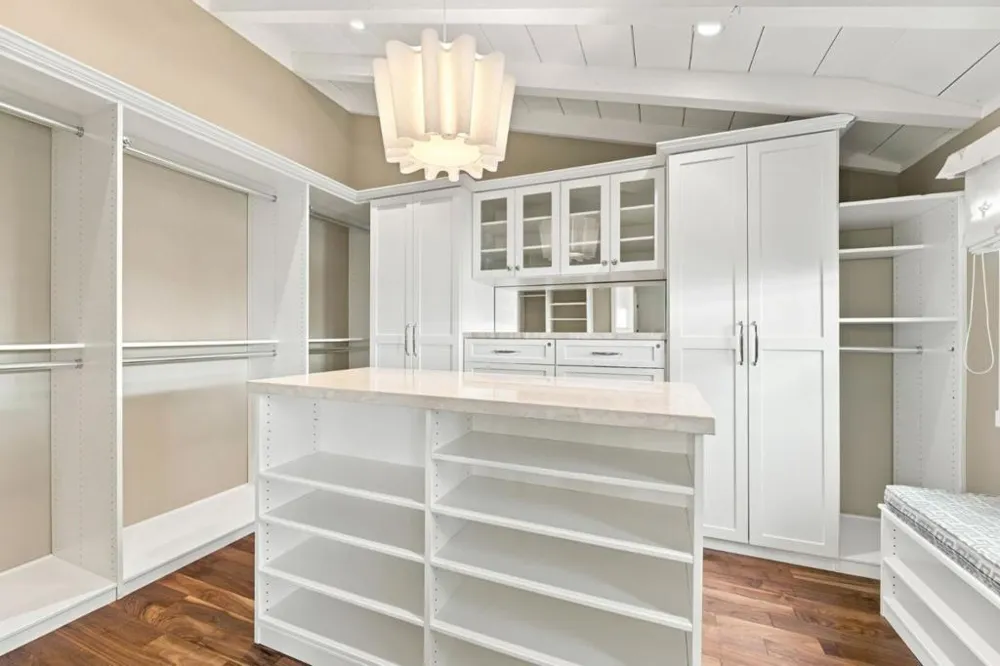 14 Flood Circle Atherton, CA 94027