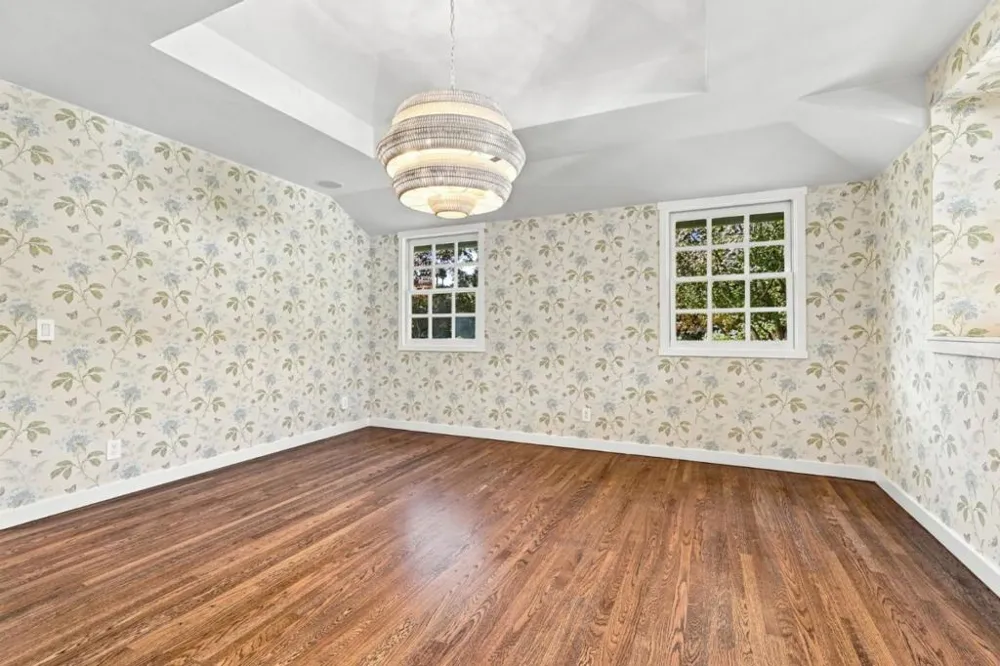 14 Flood Circle Atherton, CA 94027