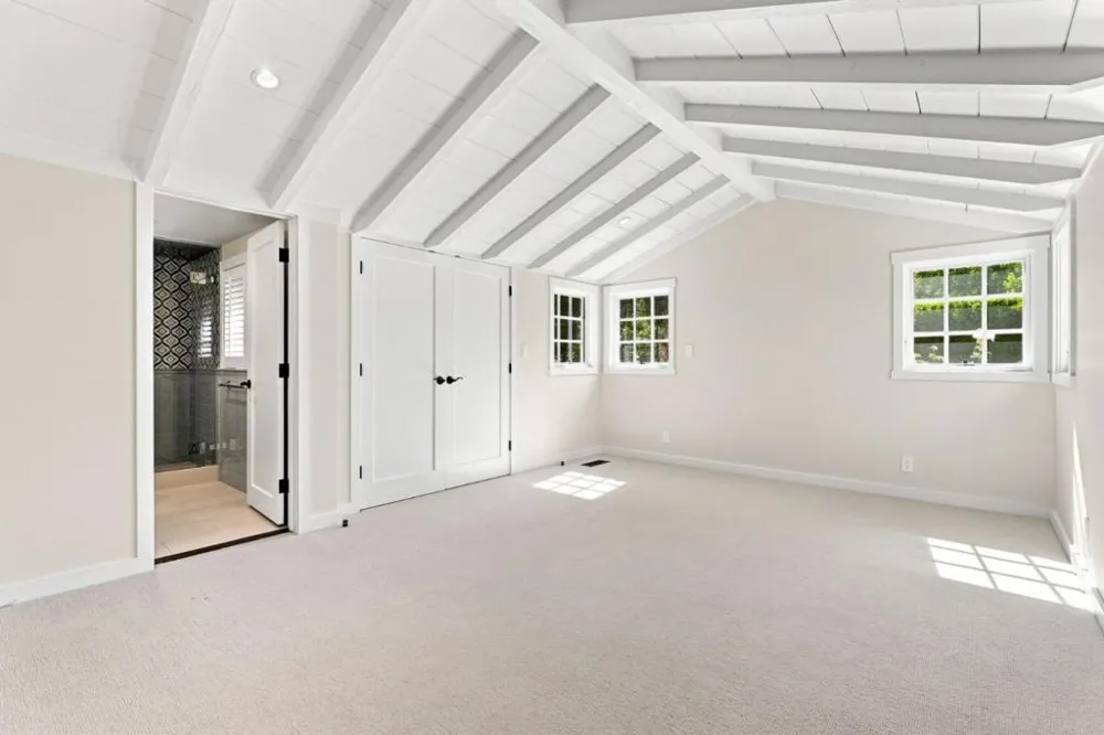 14 Flood Circle Atherton, CA 94027