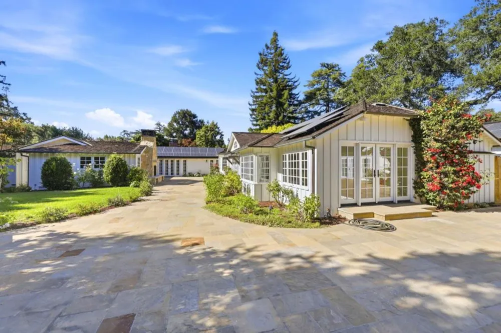 14 Flood Circle Atherton, CA 94027