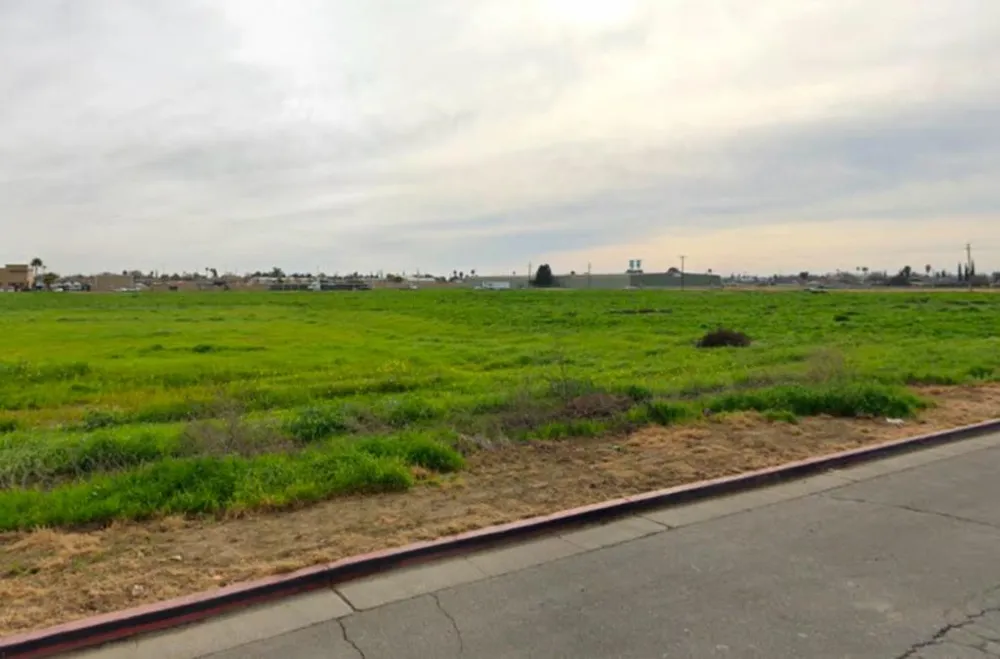 604 Willmott Avenue Los Banos, CA 93635