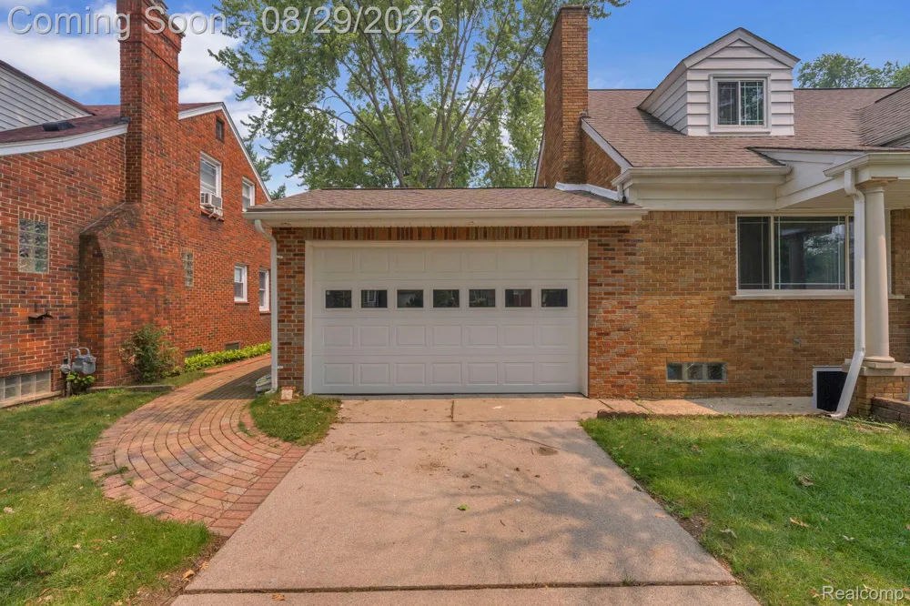 3059 Syracuse Street Dearborn City, MI 48124