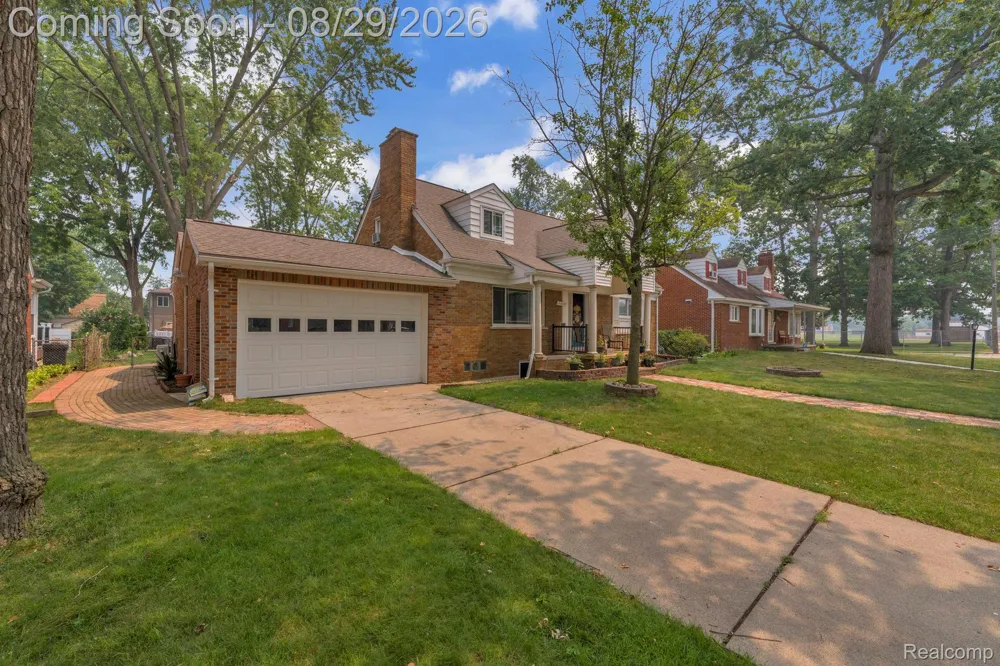 3059 Syracuse Street Dearborn City, MI 48124