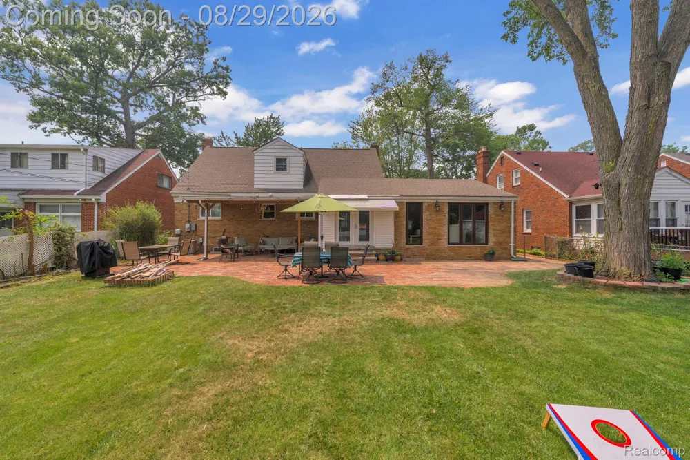 3059 Syracuse Street Dearborn City, MI 48124