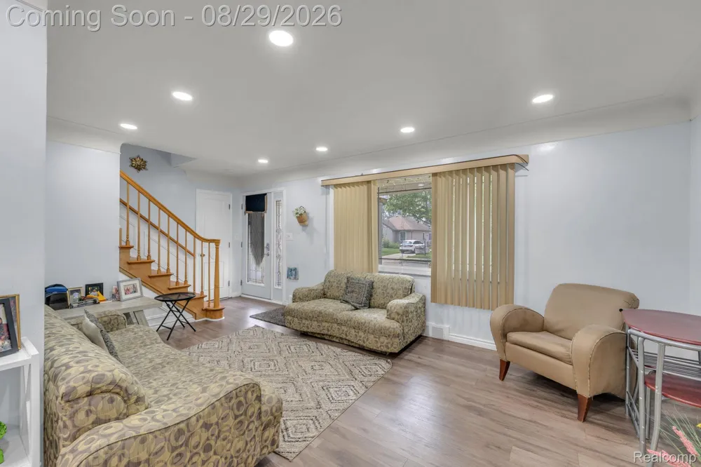 3059 Syracuse Street Dearborn City, MI 48124