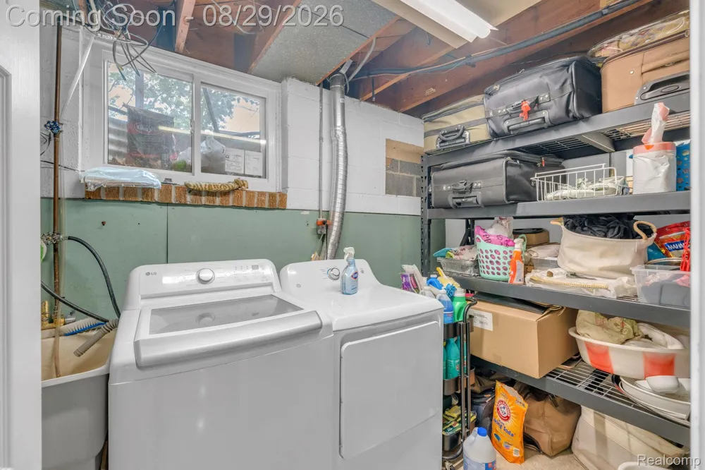 3059 Syracuse Street Dearborn City, MI 48124