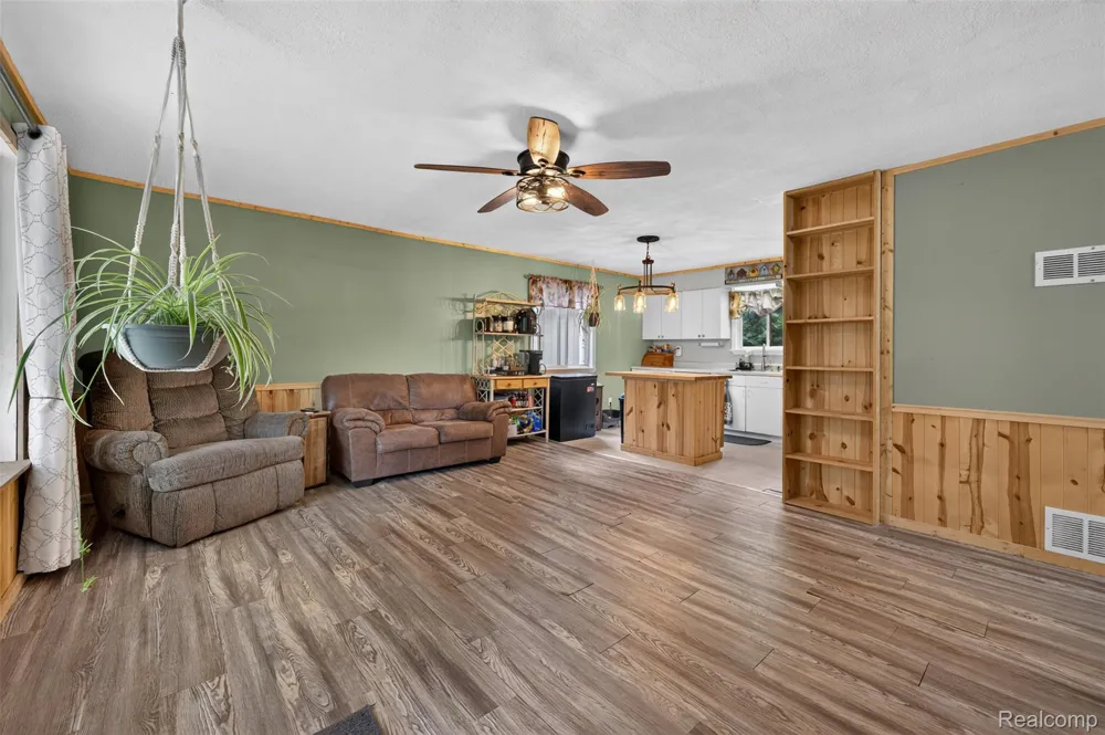 8135 E West Branch Road Richfield Township, MI 48656