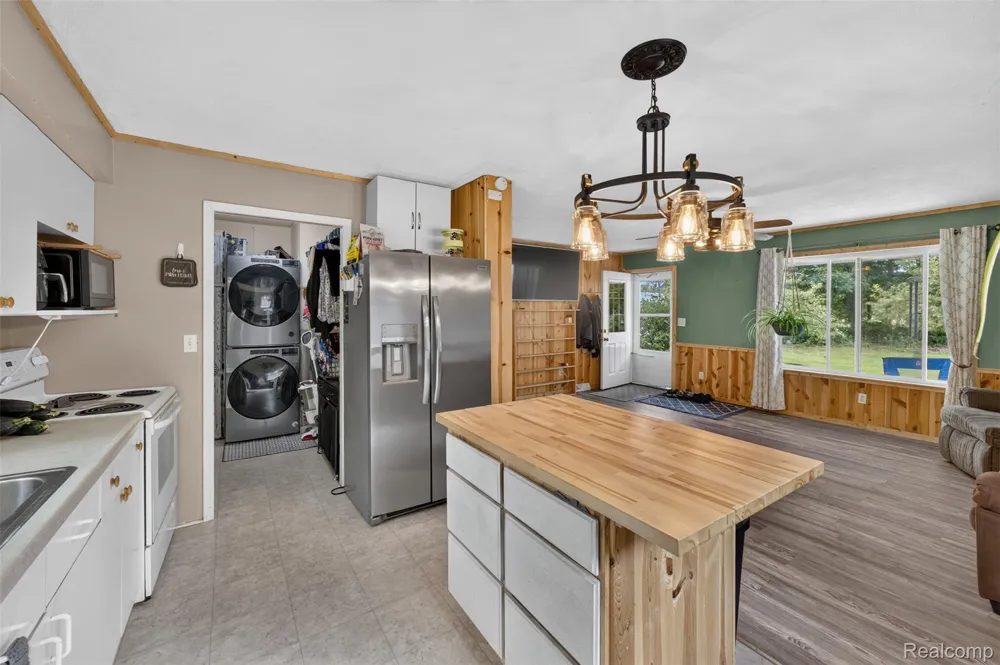 8135 E West Branch Road Richfield Township, MI 48656