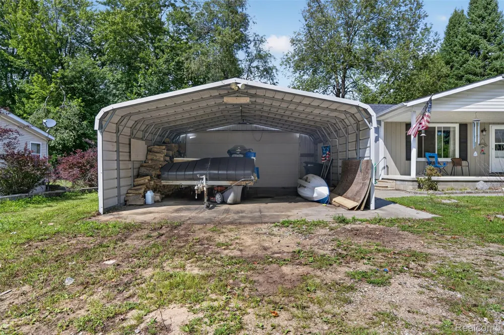 8135 E West Branch Road Richfield Township, MI 48656
