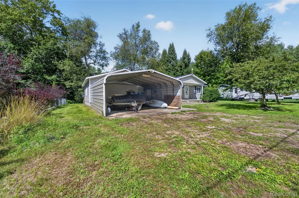 8135 E West Branch Road Richfield Township, MI 48656