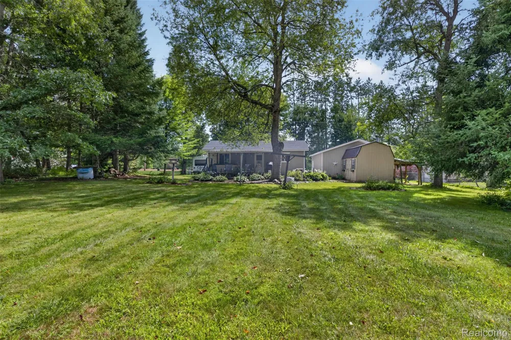 8135 E West Branch Road Richfield Township, MI 48656