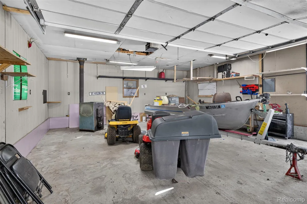 8135 E West Branch Road Richfield Township, MI 48656