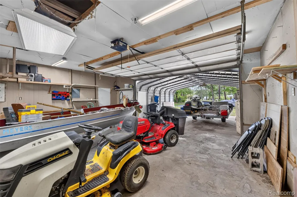 8135 E West Branch Road Richfield Township, MI 48656