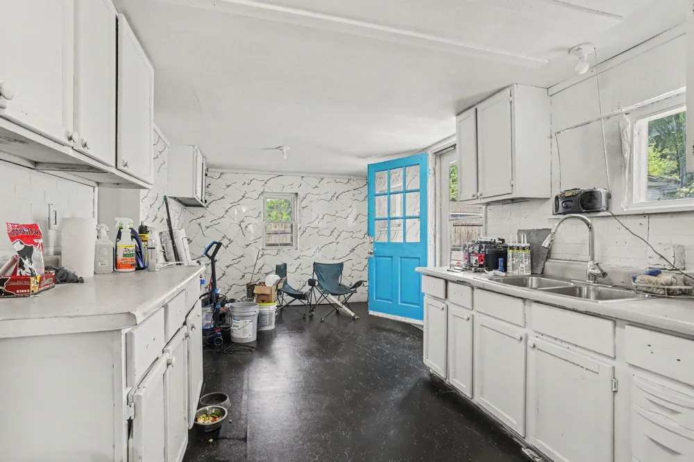 64 Goguac Street W Battle Creek City, MI 49015