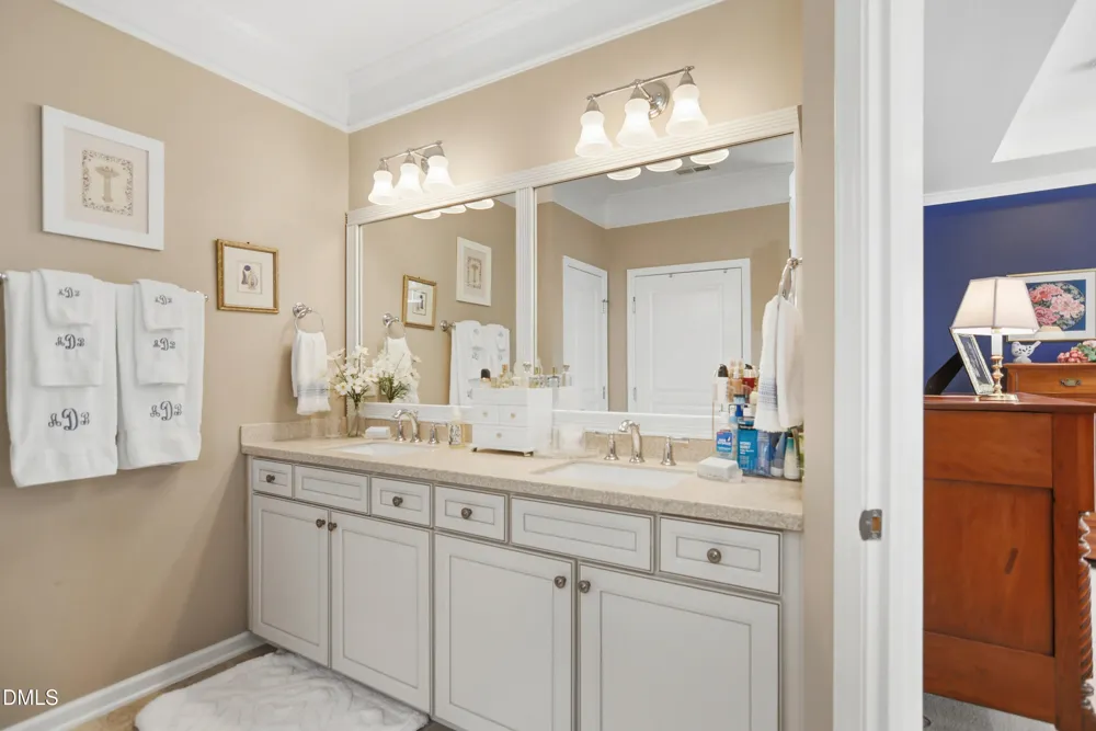 747 Blackfriars Loop Cary, NC 27519