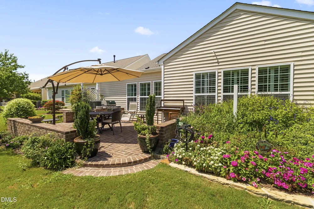 747 Blackfriars Loop Cary, NC 27519