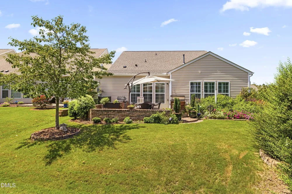 747 Blackfriars Loop Cary, NC 27519