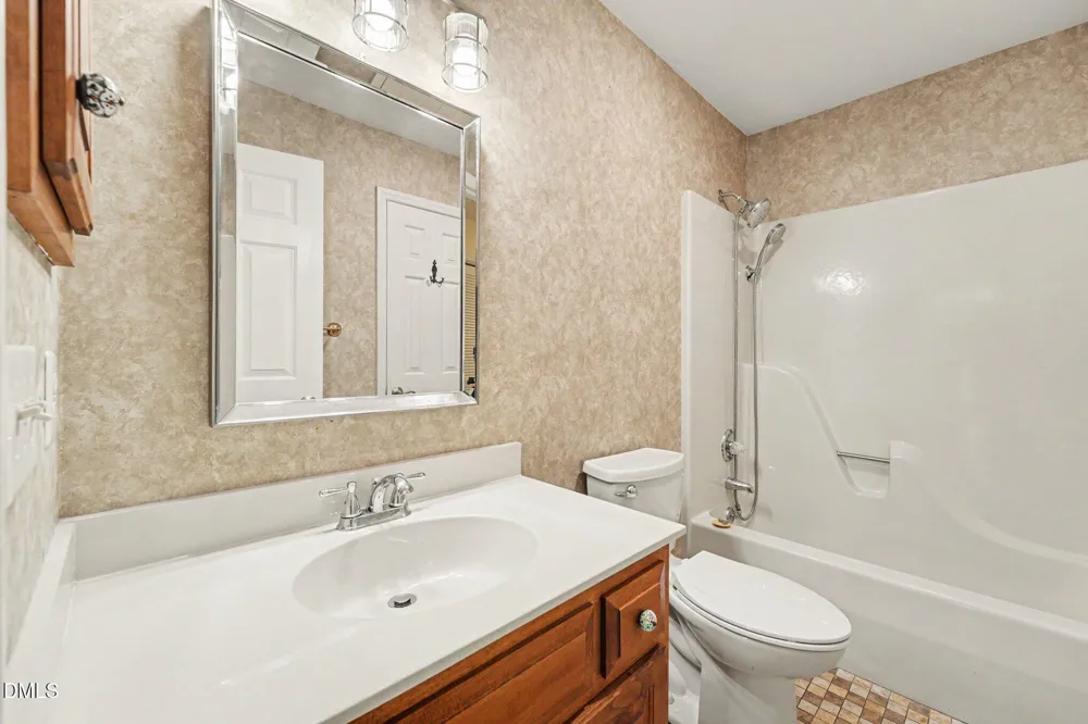 5131 Cardinal Circle Sanford, NC 27332