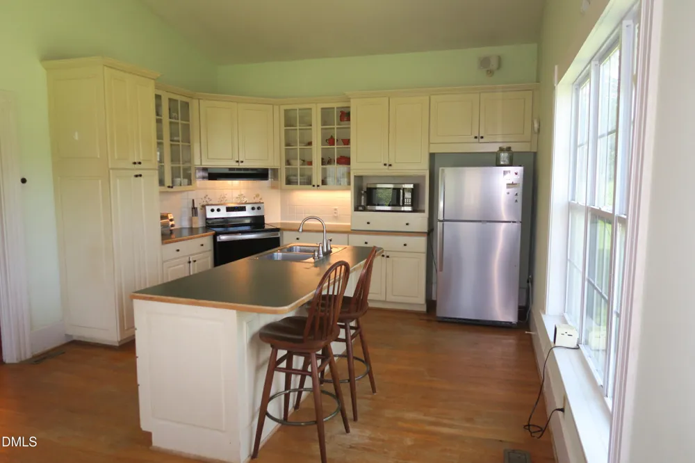 4611 Old Beulah Road Selma, NC 27576