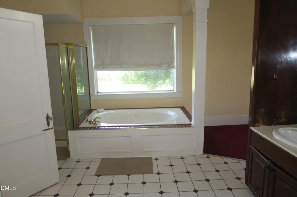 4611 Old Beulah Road Selma, NC 27576