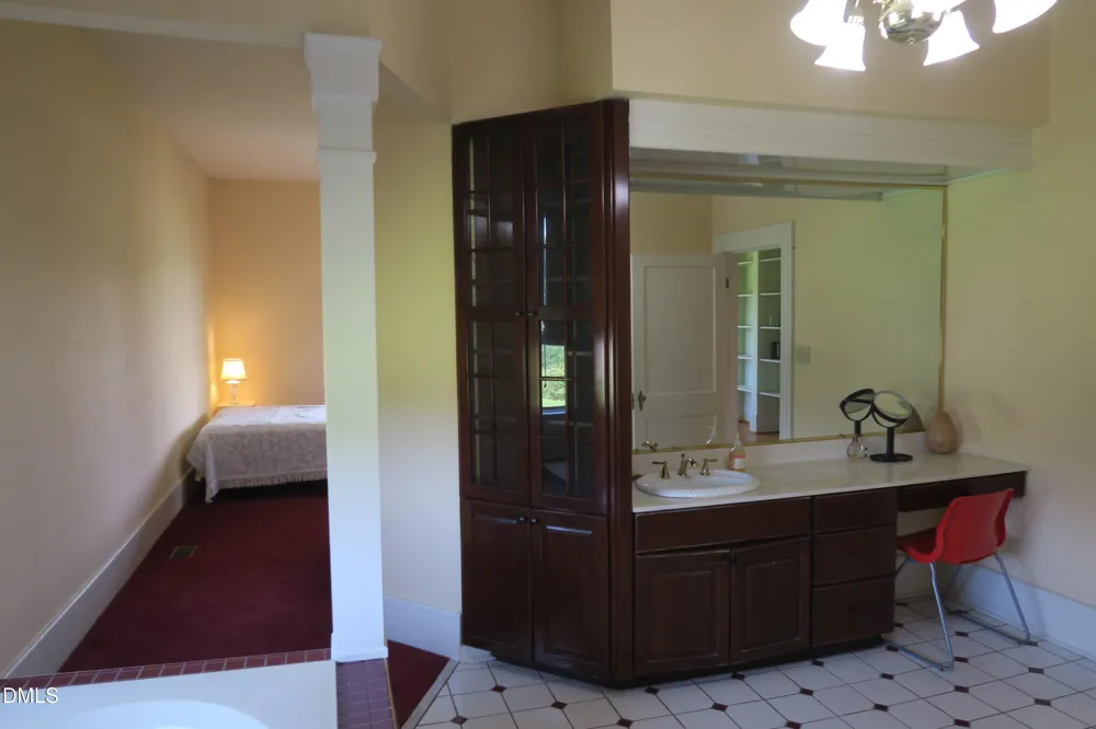 4611 Old Beulah Road Selma, NC 27576