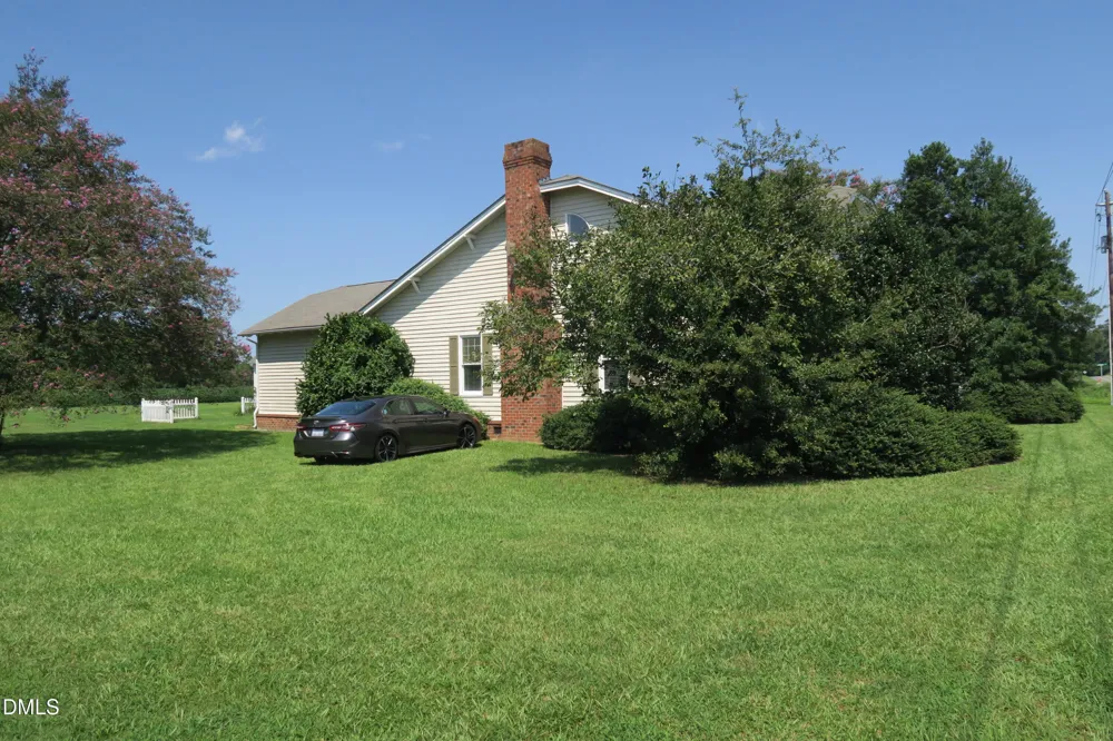 4611 Old Beulah Road Selma, NC 27576