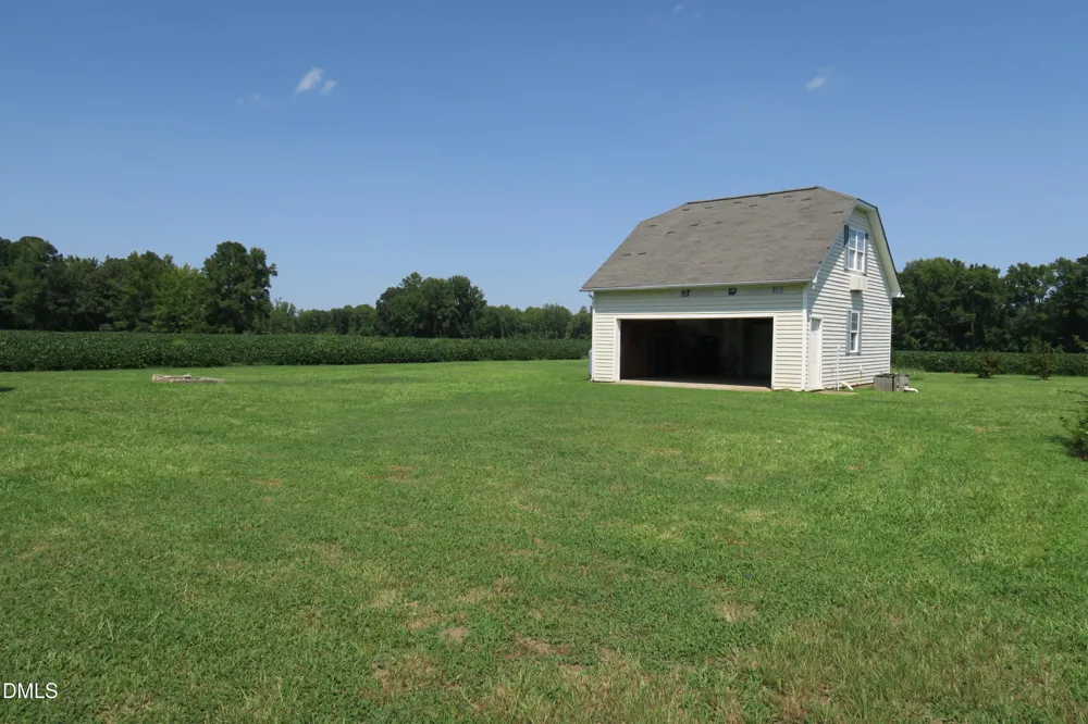 4611 Old Beulah Road Selma, NC 27576