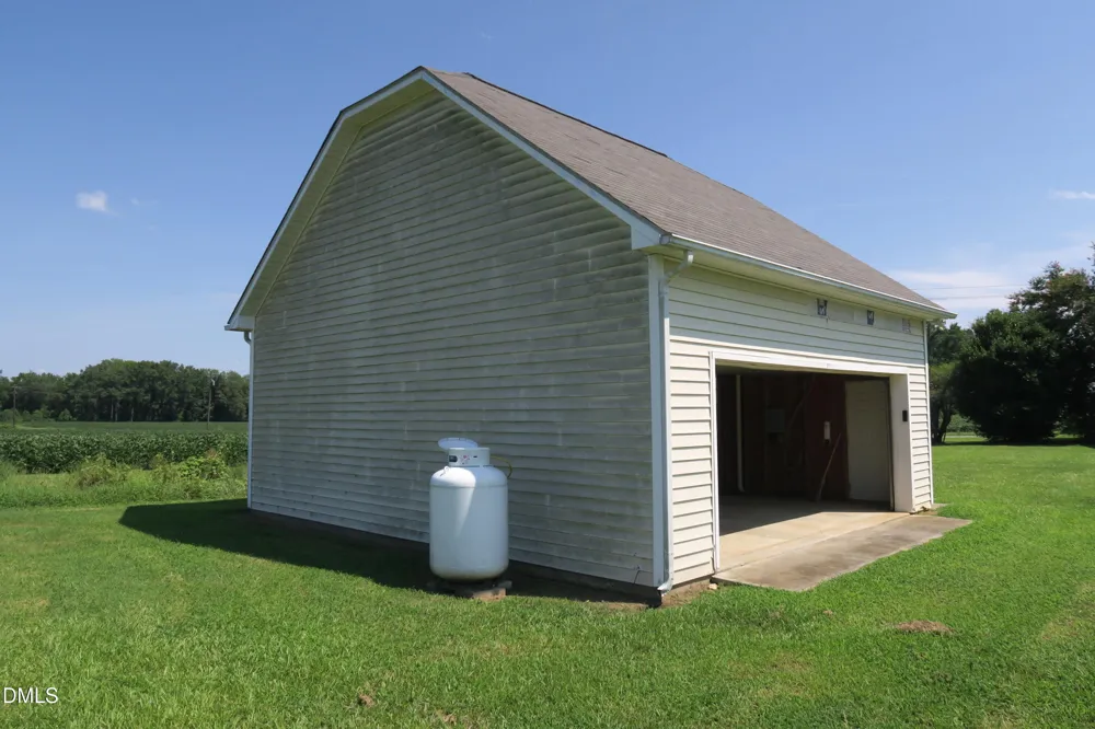 4611 Old Beulah Road Selma, NC 27576