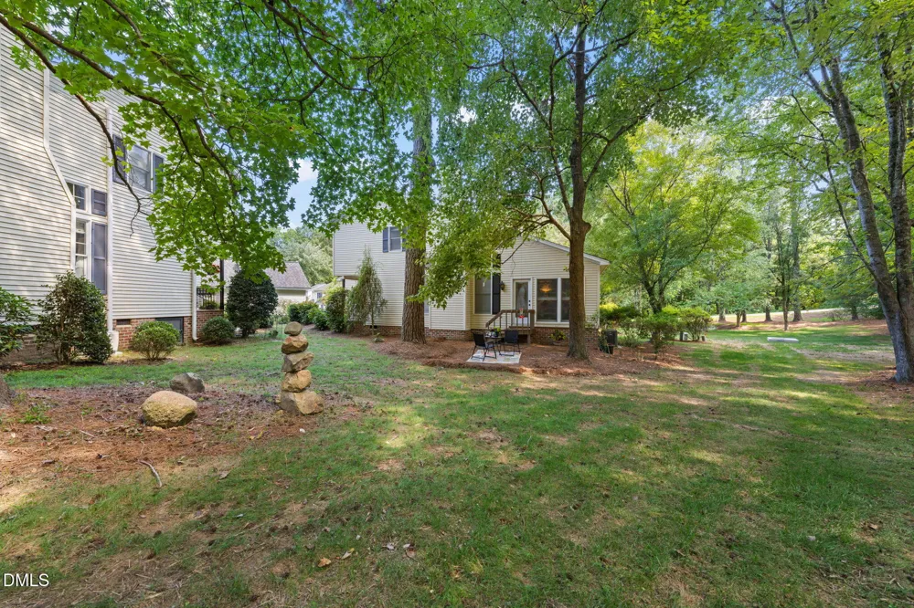 449 Crossvine Close Pittsboro, NC 27312