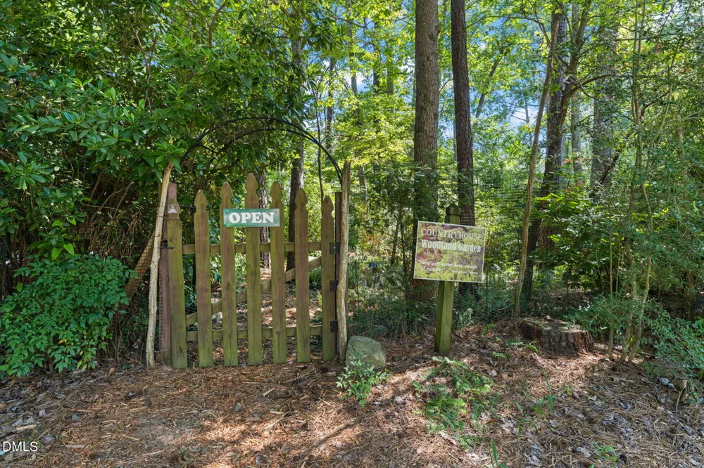 449 Crossvine Close Pittsboro, NC 27312