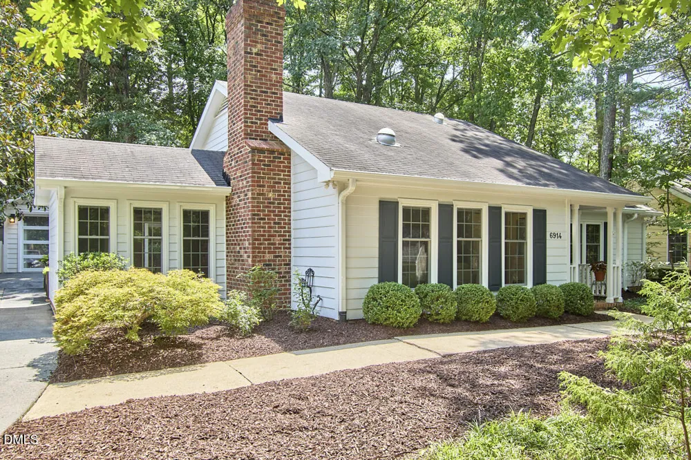 6914 Falconbridge Road Chapel Hill, NC 27517