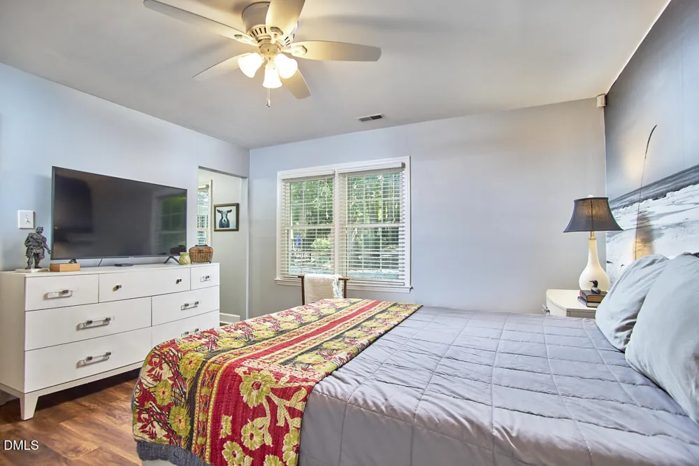 6914 Falconbridge Road Chapel Hill, NC 27517