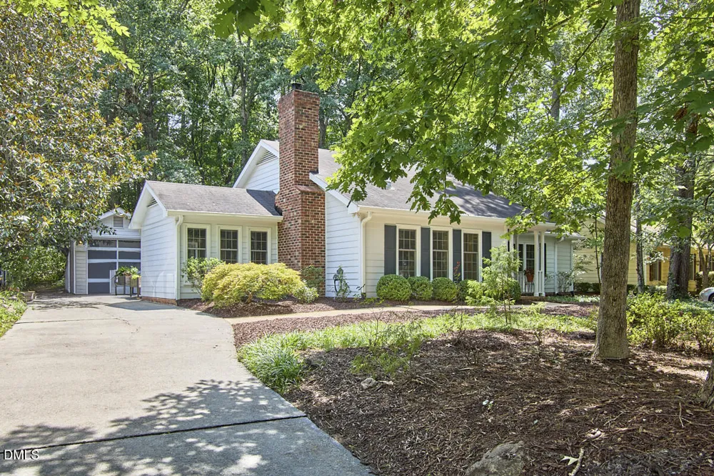 6914 Falconbridge Road Chapel Hill, NC 27517