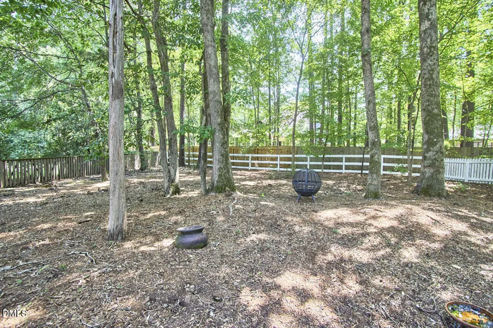 6914 Falconbridge Road Chapel Hill, NC 27517
