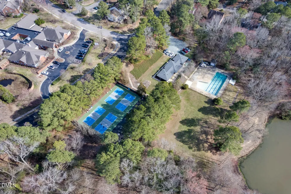 6914 Falconbridge Road Chapel Hill, NC 27517