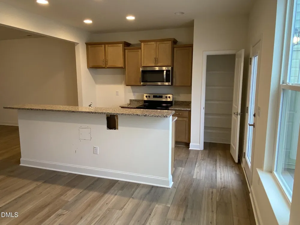 18 Hanging Moss Trail Clayton, NC 27527