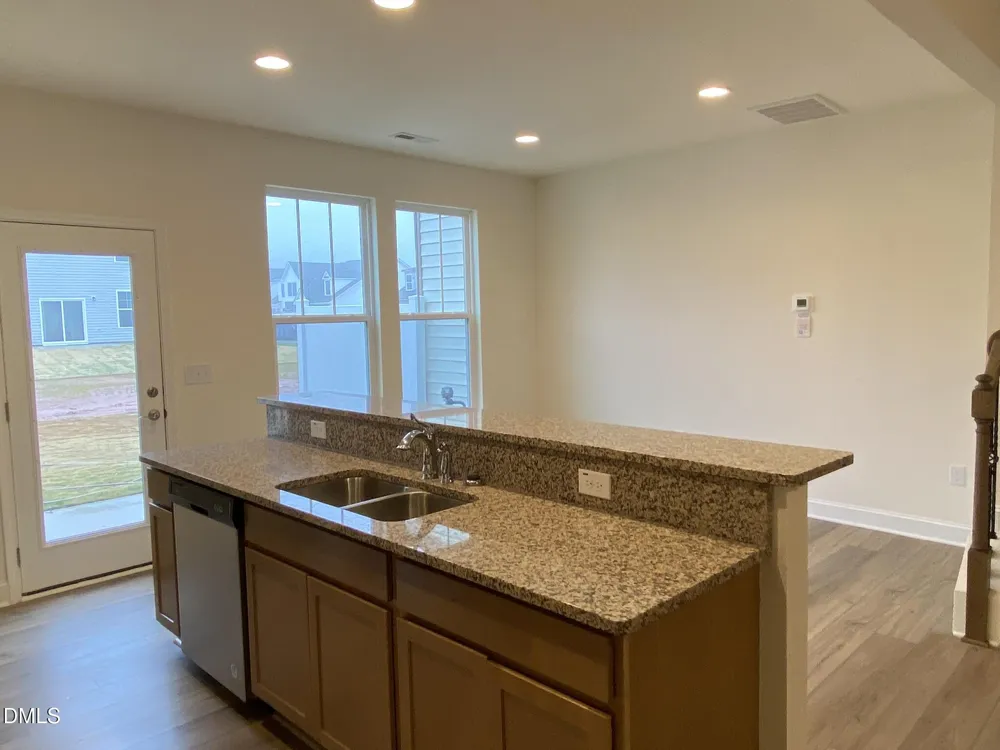 18 Hanging Moss Trail Clayton, NC 27527