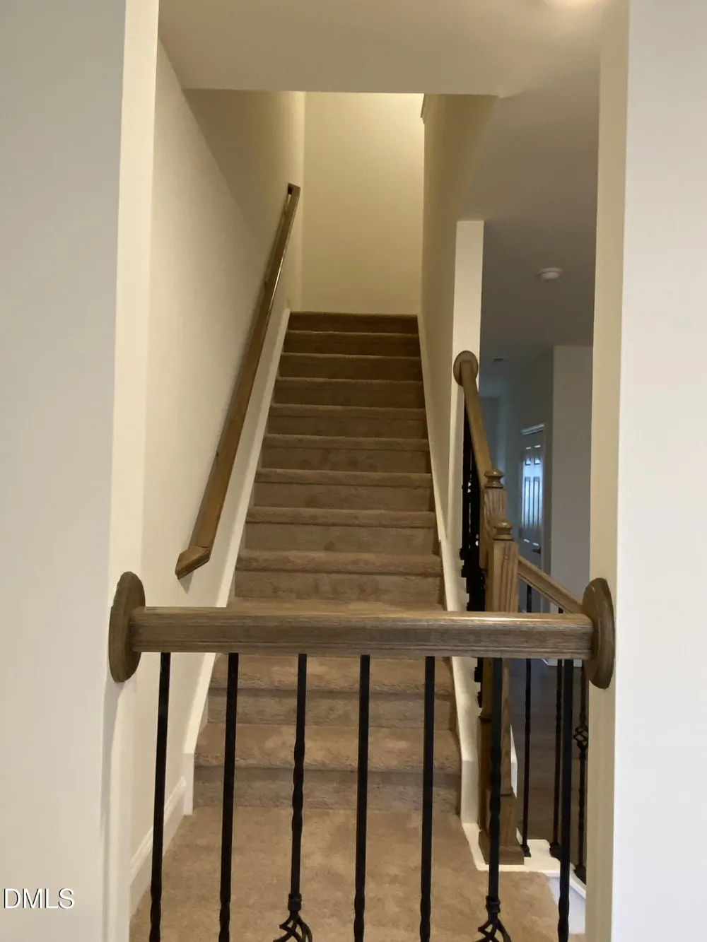 18 Hanging Moss Trail Clayton, NC 27527