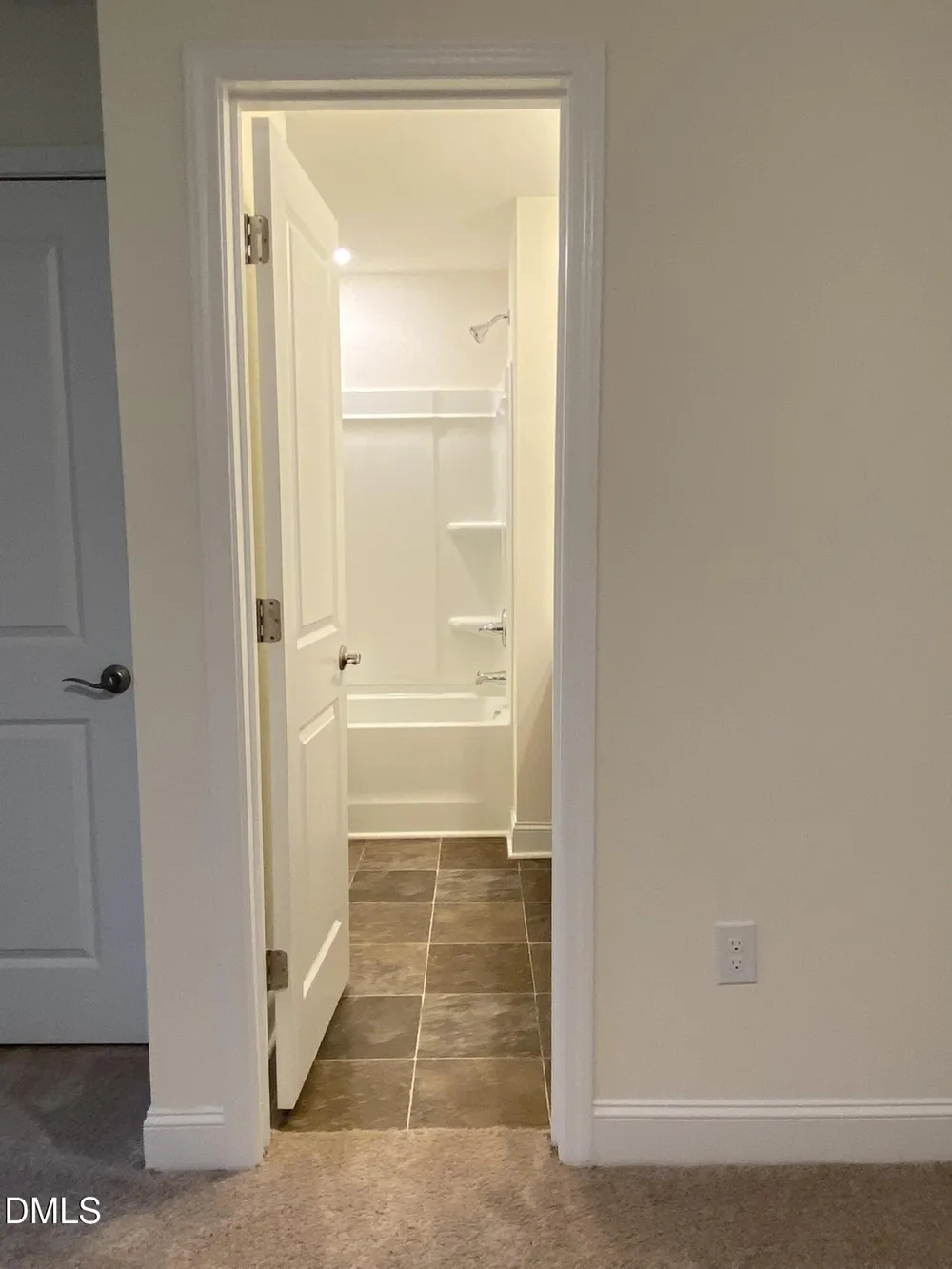 18 Hanging Moss Trail Clayton, NC 27527