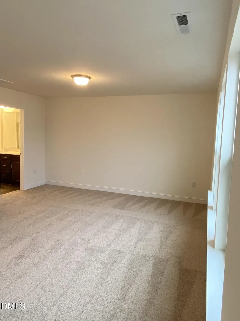 18 Hanging Moss Trail Clayton, NC 27527