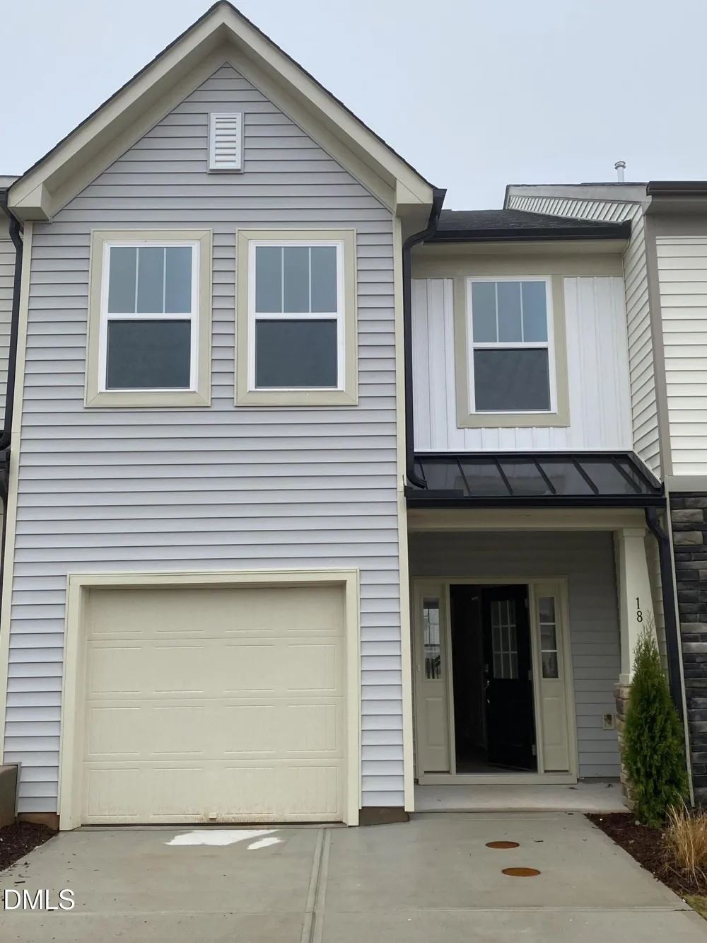 18 Hanging Moss Trail Clayton, NC 27527