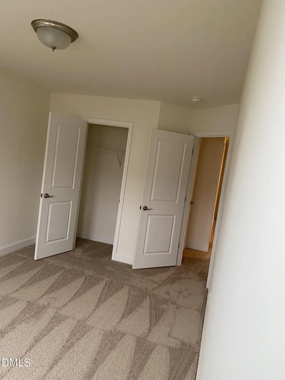 18 Hanging Moss Trail Clayton, NC 27527
