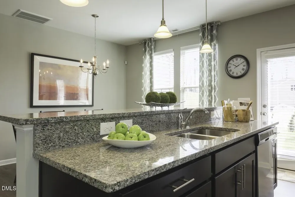 18 Hanging Moss Trail Clayton, NC 27527