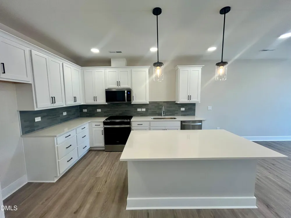 3129 White Rail Drive Fuquay Varina, NC 27526