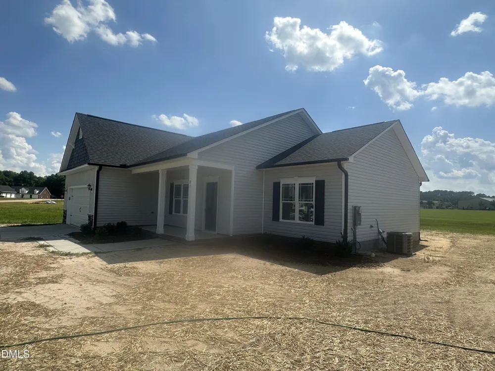 87 Budd Godwin Lane Dunn, NC 28334