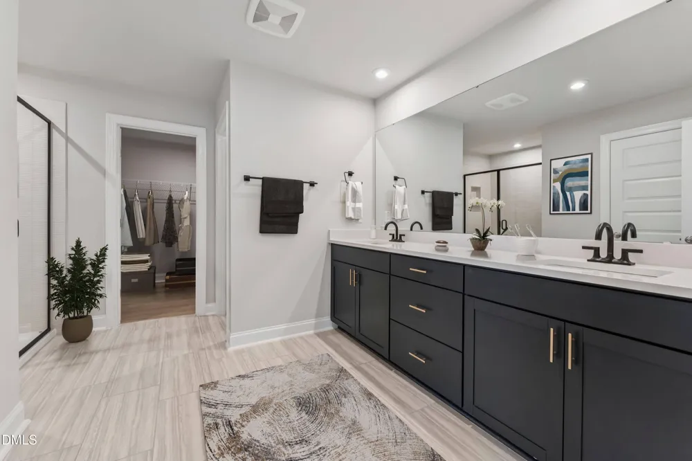 202 Williams Grv Lane Apex, NC 27523